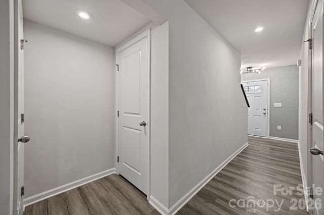 5112 Downhaul Drive, Charlotte, NC 28269