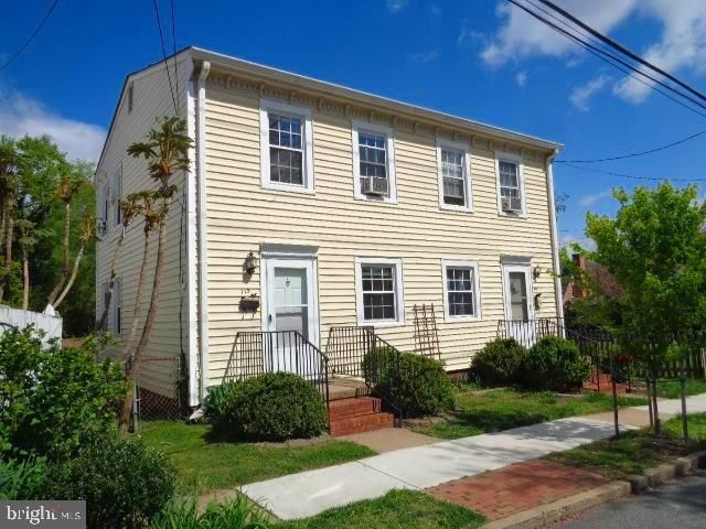 113 HAWKE ST, Fredericksburg, VA 22401