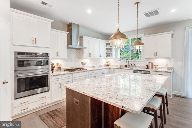 8934 HUBBARD WAY, Lorton, VA 22079