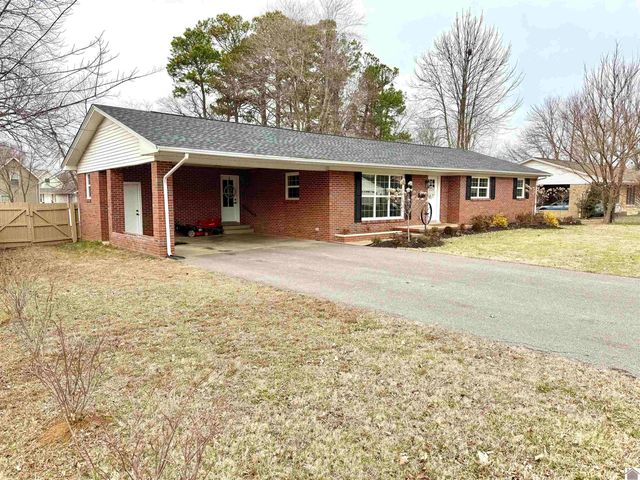 605 N 18th Street, Murray, KY 42071