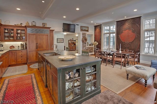 205 Long View Union Grove, Bedminster Twp., NJ 07931