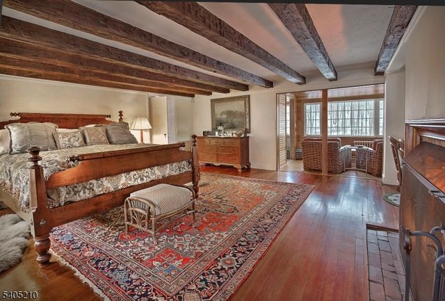 205 Long View Union Grove, Bedminster Twp., NJ 07931