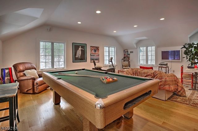 205 Long View Union Grove, Bedminster Twp., NJ 07931