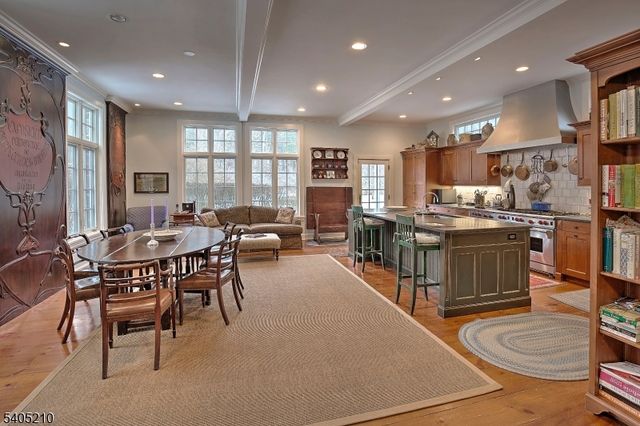 205 Long View Union Grove, Bedminster Twp., NJ 07931