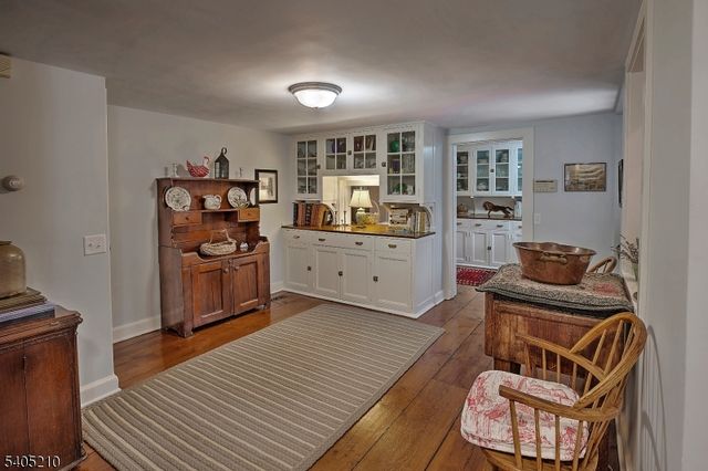 205 Long View Union Grove, Bedminster Twp., NJ 07931