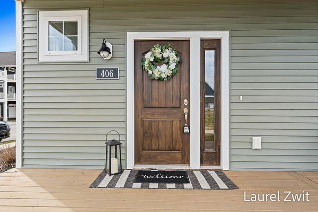 406 W Leland Drive, Whitehall City, MI 49461