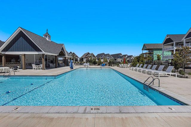 406 W Leland Drive, Whitehall City, MI 49461