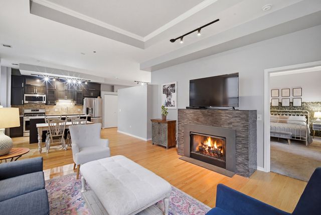 208 W Washington Street 910, Chicago, IL 60606
