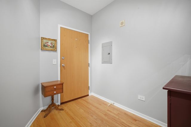 208 W Washington Street 910, Chicago, IL 60606