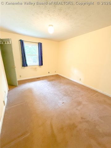 132 Wild Cherry Lane, Sissonville, WV 25320