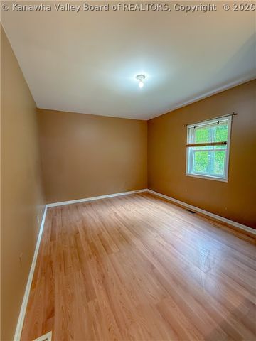 132 Wild Cherry Lane, Sissonville, WV 25320