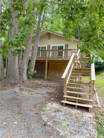 132 Wild Cherry Lane, Sissonville, WV 25320