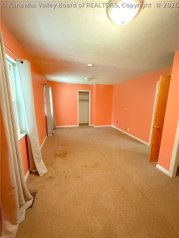 132 Wild Cherry Lane, Sissonville, WV 25320