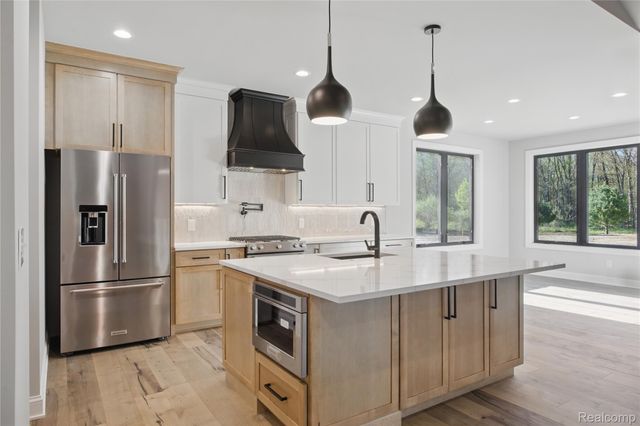 4035 Metamora Ridge Road, Metamora Village, MI 48455