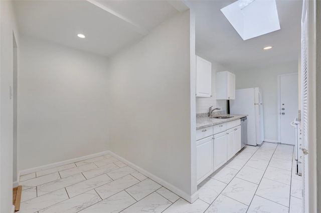 8835 Tallwood DR, Austin, TX 78759