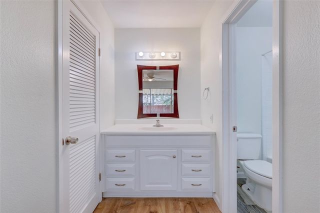 8835 Tallwood DR, Austin, TX 78759