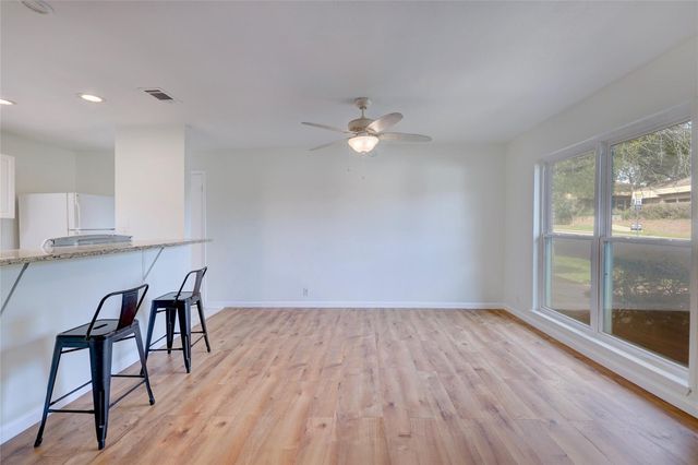 8835 Tallwood DR, Austin, TX 78759