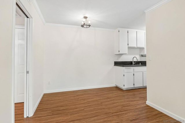 5700 Baltimore 221, La Mesa, CA 91942