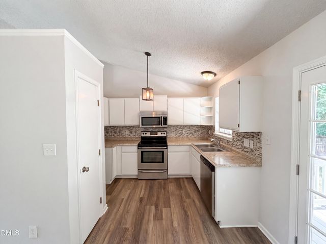 128 Mill Creek Drive, Youngsville, NC 27596