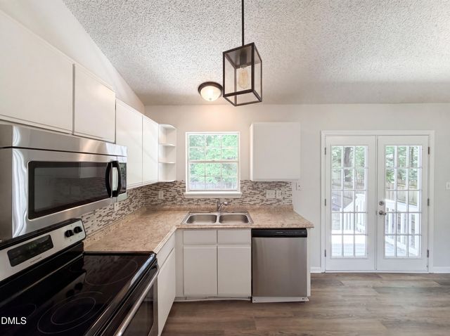 128 Mill Creek Drive, Youngsville, NC 27596