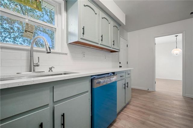 5024 Government Boulevard, Mobile, AL 36693