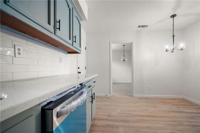 5024 Government Boulevard, Mobile, AL 36693