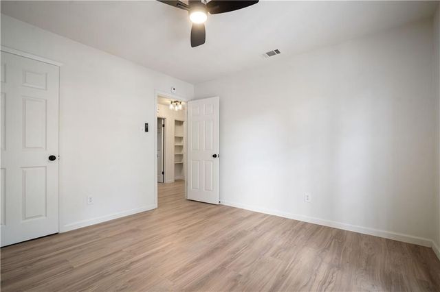 5024 Government Boulevard, Mobile, AL 36693