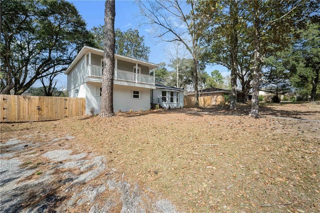 5024 Government Boulevard, Mobile, AL 36693