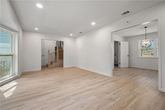 5024 Government Boulevard, Mobile, AL 36693