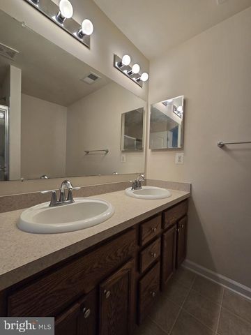 11703 PALM DESERT PL, Waldorf, MD 20602