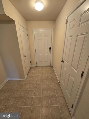 11703 PALM DESERT PL, Waldorf, MD 20602