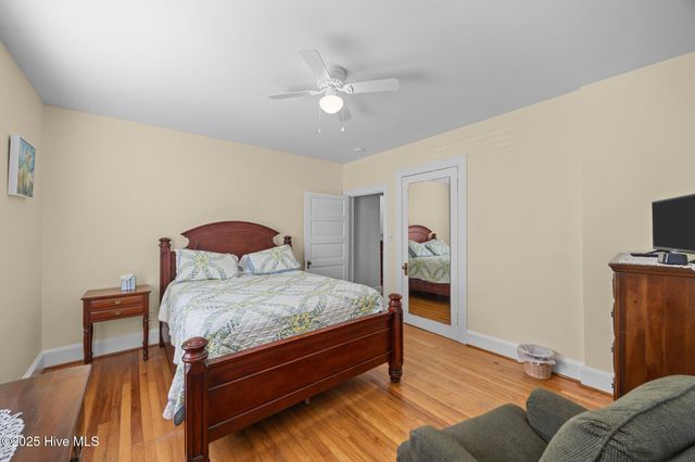 204 S Warren Street, Greenville, NC 27858