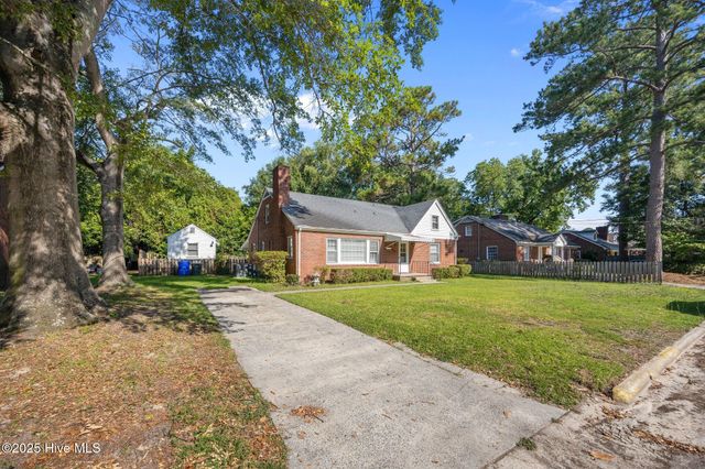204 S Warren Street, Greenville, NC 27858