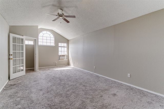 1633 San Francisco Street, Carrollton, TX 75007