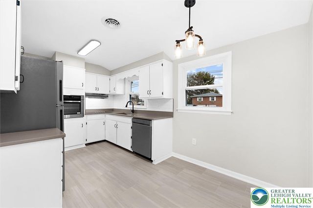 2540 South Street, Allentown City, PA 18104