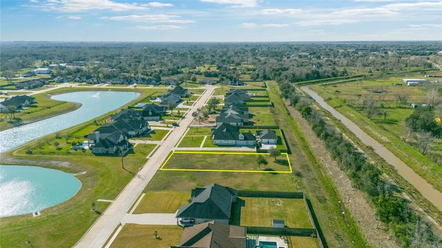 3118 W Tower Circle, Santa Fe, TX 77517