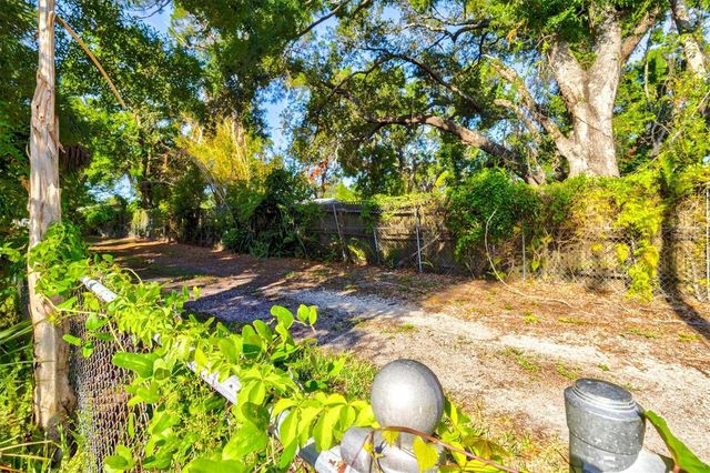1208 28TH STREET W, Bradenton, FL 34205