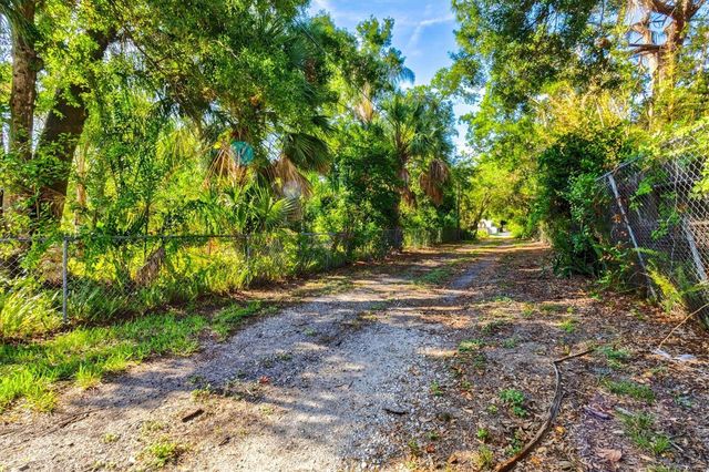 1208 28TH STREET W, Bradenton, FL 34205