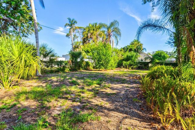 1208 28TH STREET W, Bradenton, FL 34205