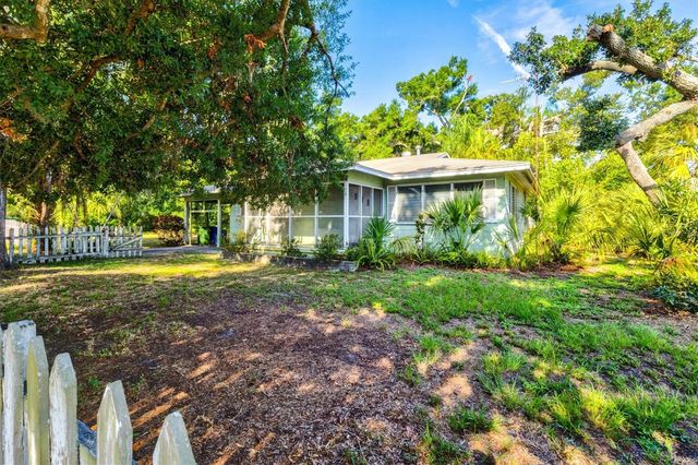 1208 28TH STREET W, Bradenton, FL 34205