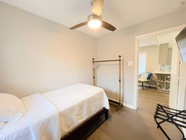 8423 Glen Valley Drive, Houston, TX 77061