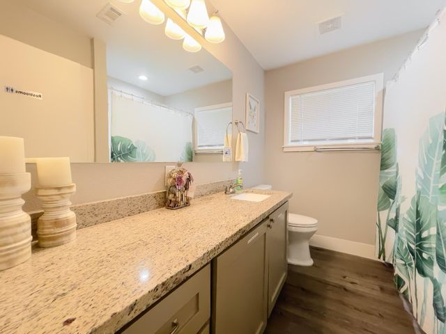 8423 Glen Valley Drive, Houston, TX 77061