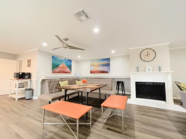 8423 Glen Valley Drive, Houston, TX 77061