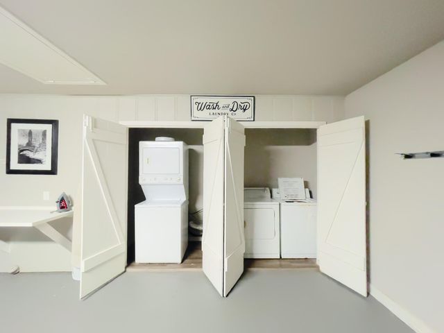 8423 Glen Valley Drive, Houston, TX 77061