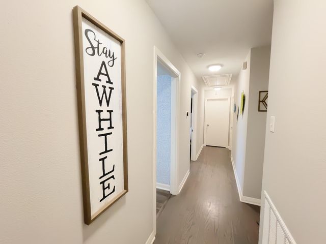 8423 Glen Valley Drive, Houston, TX 77061
