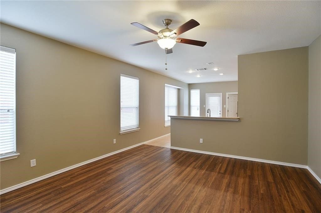 9109 Nathaniel Drive, Providence Village, TX 76227 — photo 5