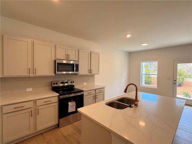 6744 Armonia Drive SW, Mableton, GA 30126