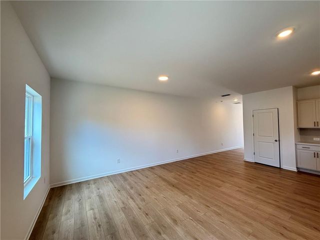 6744 Armonia Drive SW, Mableton, GA 30126