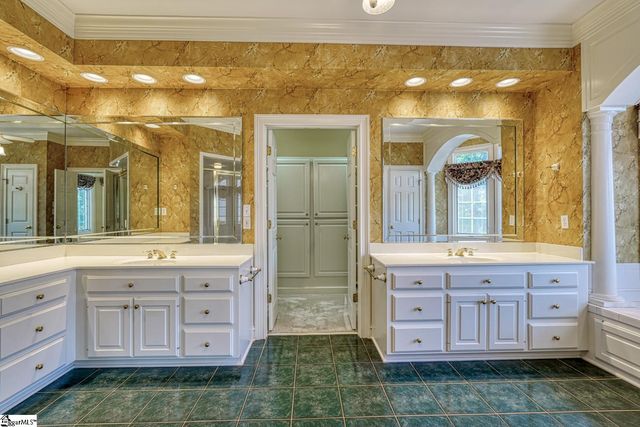 234 N Lake Emory Drive, Inman, SC 29349