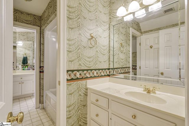 234 N Lake Emory Drive, Inman, SC 29349